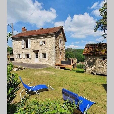 Gite Les Hauts De Villemaloux Dontreix Екстер'єр фото