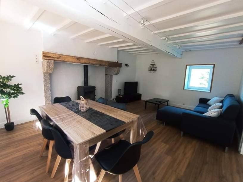 Gite Les Hauts De Villemaloux Dontreix Екстер'єр фото
