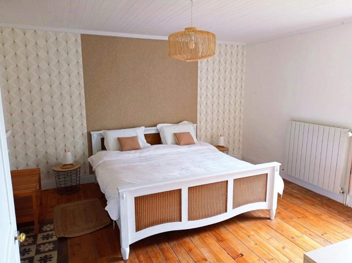 Gite Les Hauts De Villemaloux Dontreix Екстер'єр фото